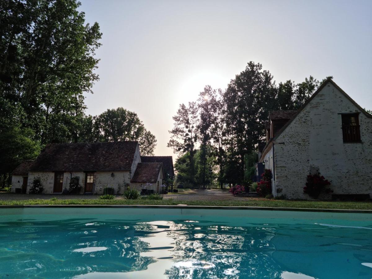 L'Aupinouse Chambre Double La Suze-sur-Sarthe エクステリア 写真