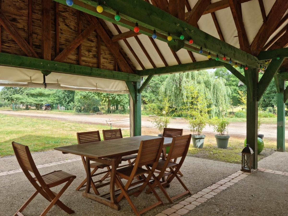 L'Aupinouse Chambre Double La Suze-sur-Sarthe エクステリア 写真