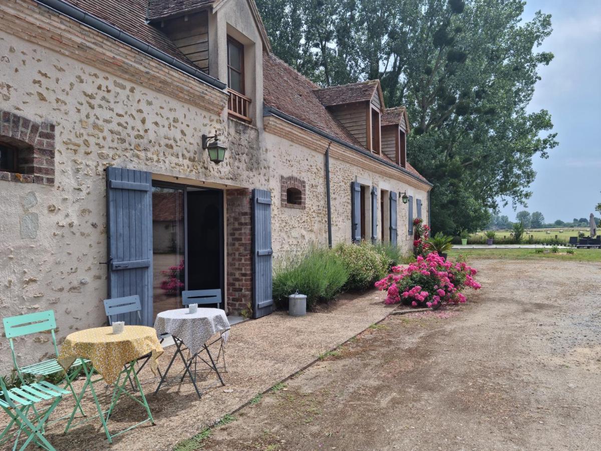 L'Aupinouse Chambre Double La Suze-sur-Sarthe エクステリア 写真